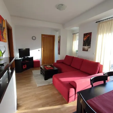 Apartman Ana *